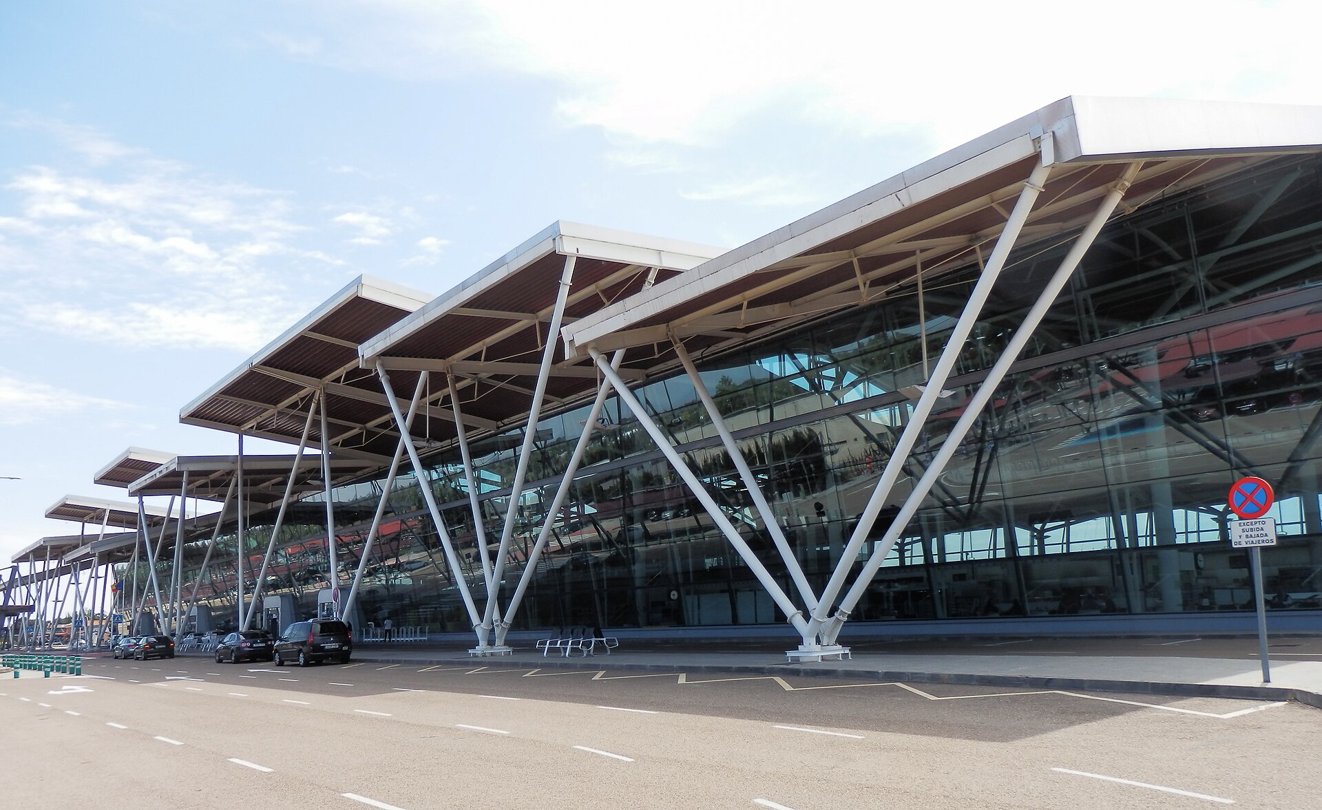 Terminal del aeropuerto de Zaragoza