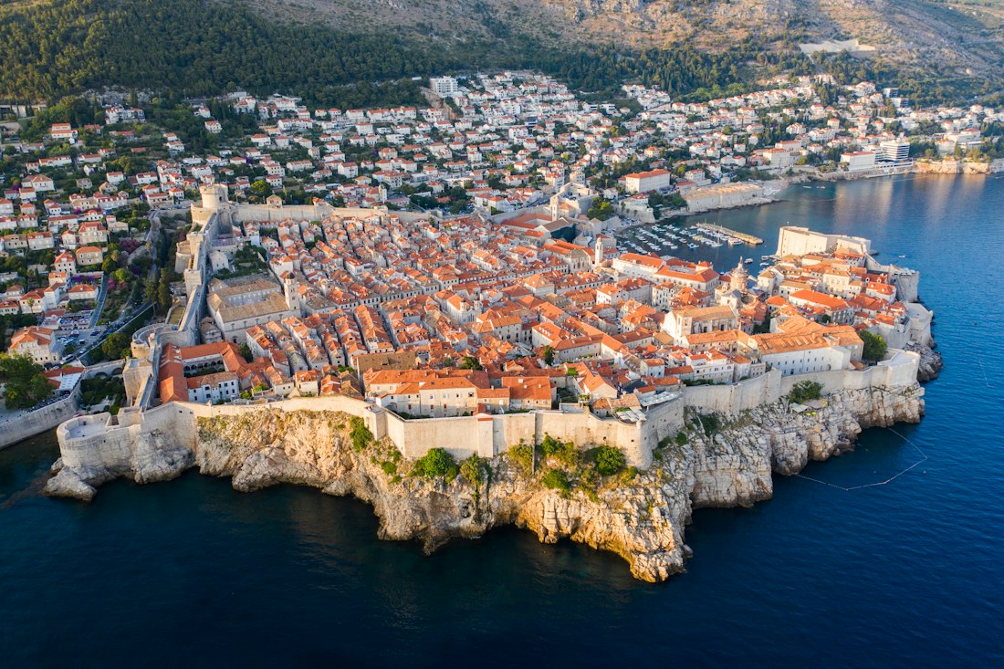 Dubrovnik, en Croacia, al atardecer